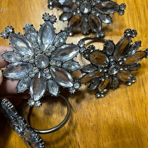 Crystal Flower Napkin Rings x4